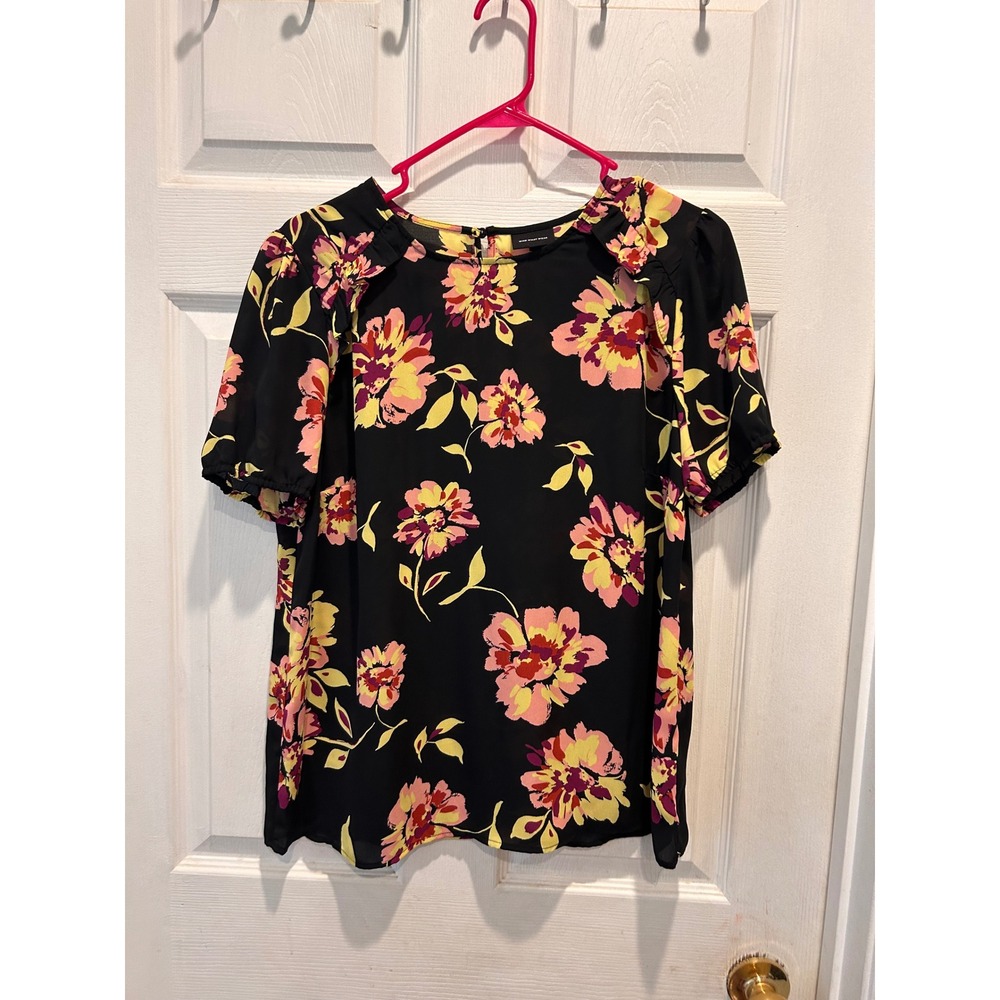 Who What Wear Womens Large Black Floral Ruffle Shoulder Short Puff Sleeve Blouse